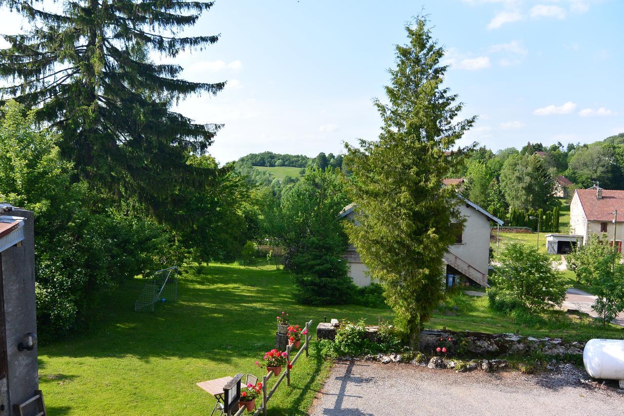 Auberge De La Poutre Bonlieu Exteriör bild
